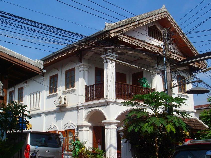 Ngoại cảnh khách sạn