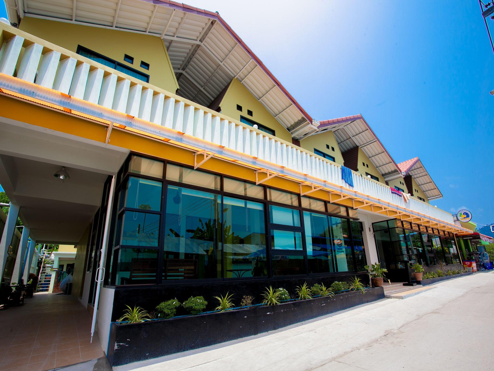 Ngoại cảnh khách sạn