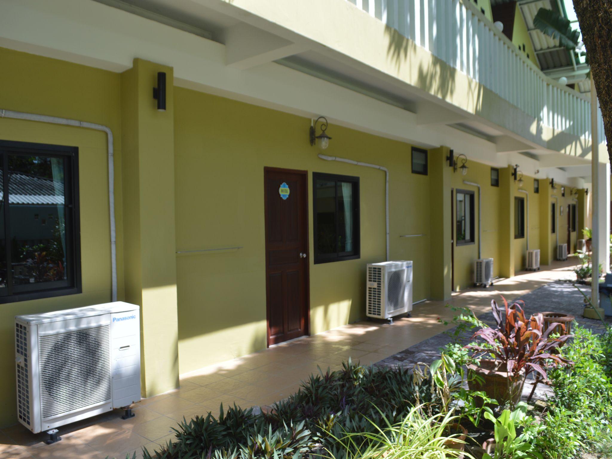 Ngoại cảnh khách sạn