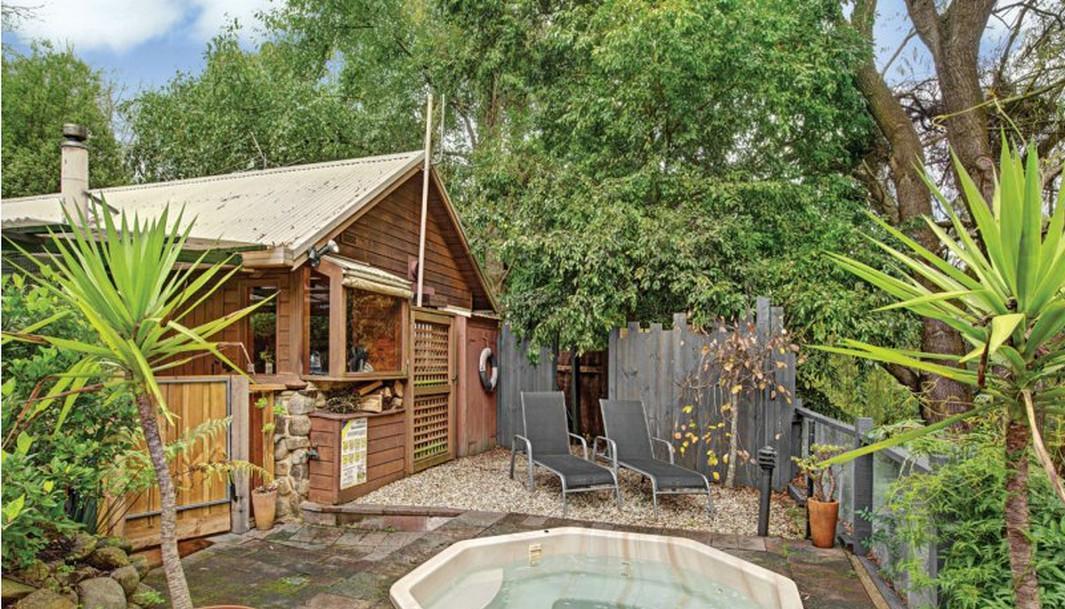 Ngoại cảnh khách sạn