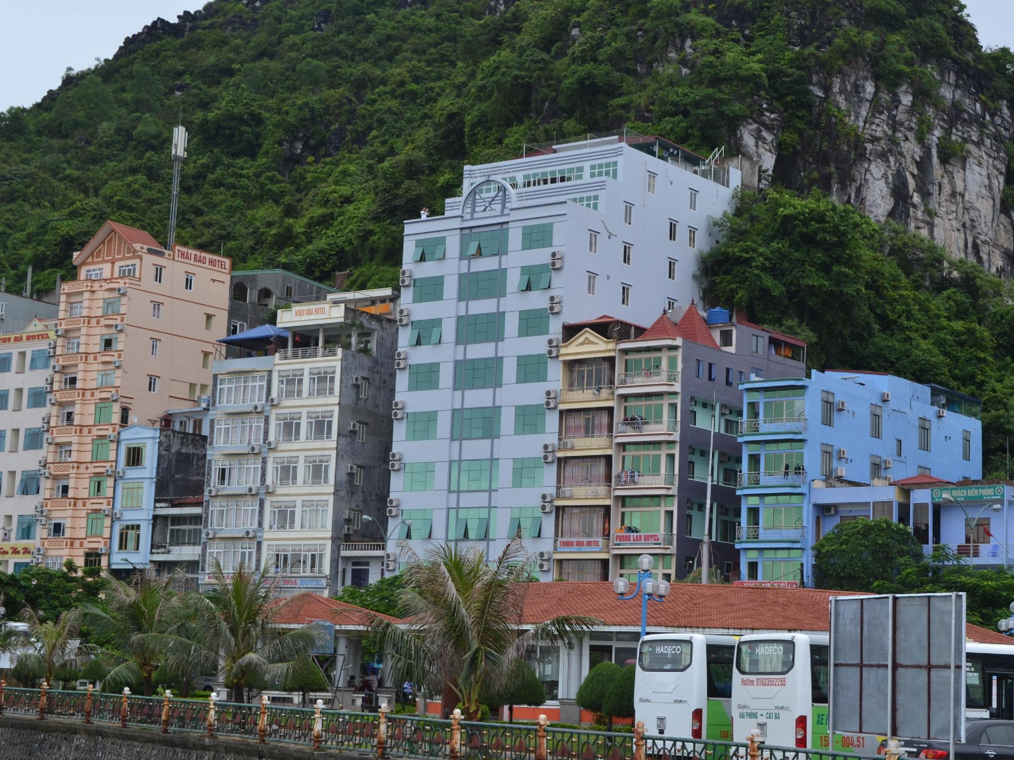 Ngoại cảnh khách sạn