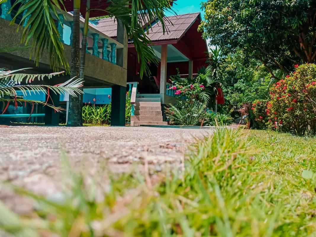 Ngoại cảnh khách sạn
