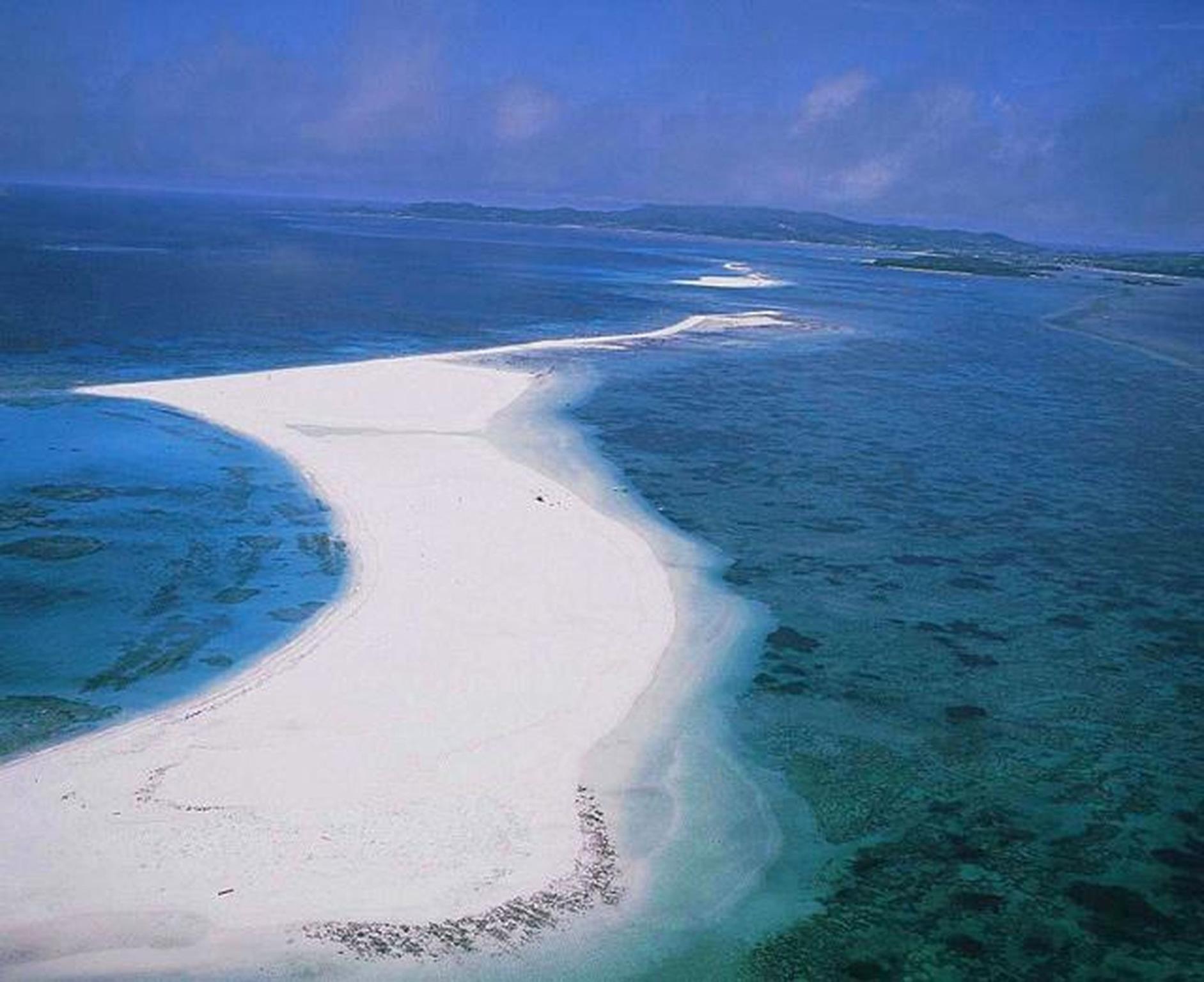 Nơi tham quan gần đây