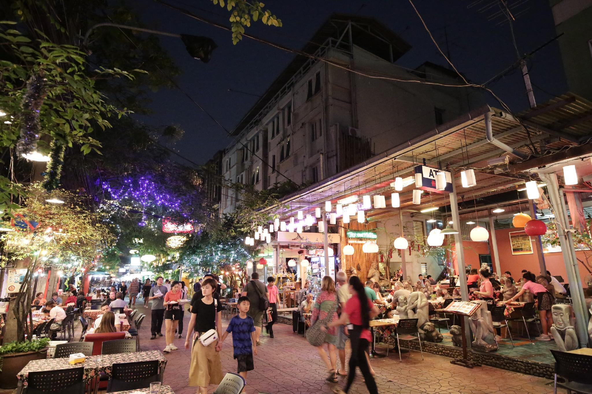 Ngoại cảnh khách sạn