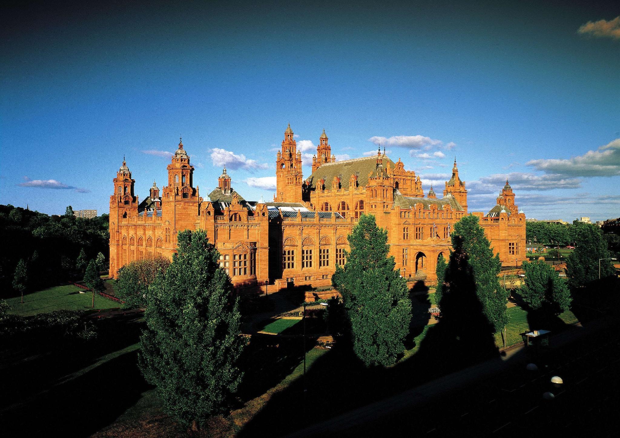 Nơi tham quan gần đây