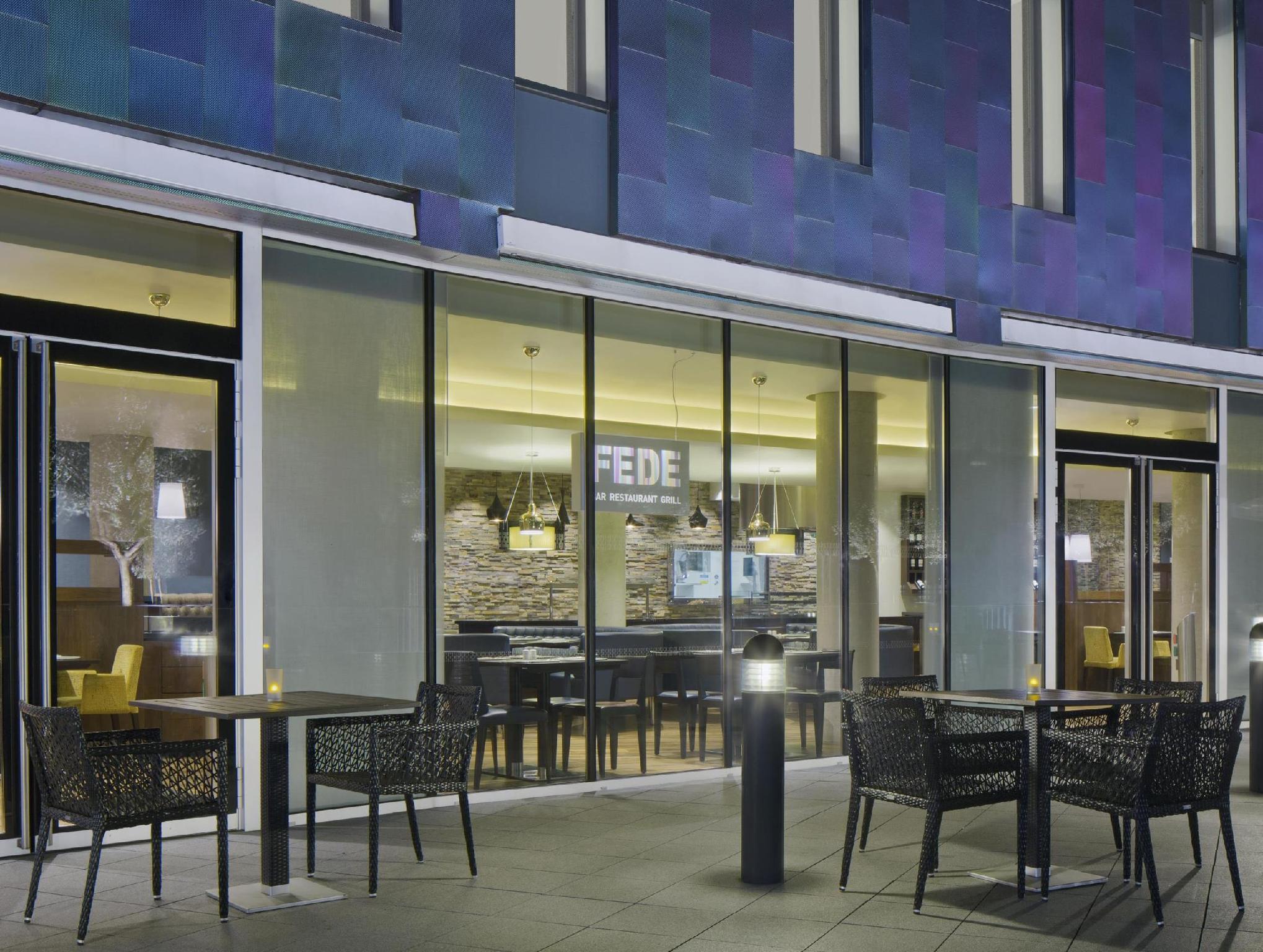 Ngoại cảnh khách sạn