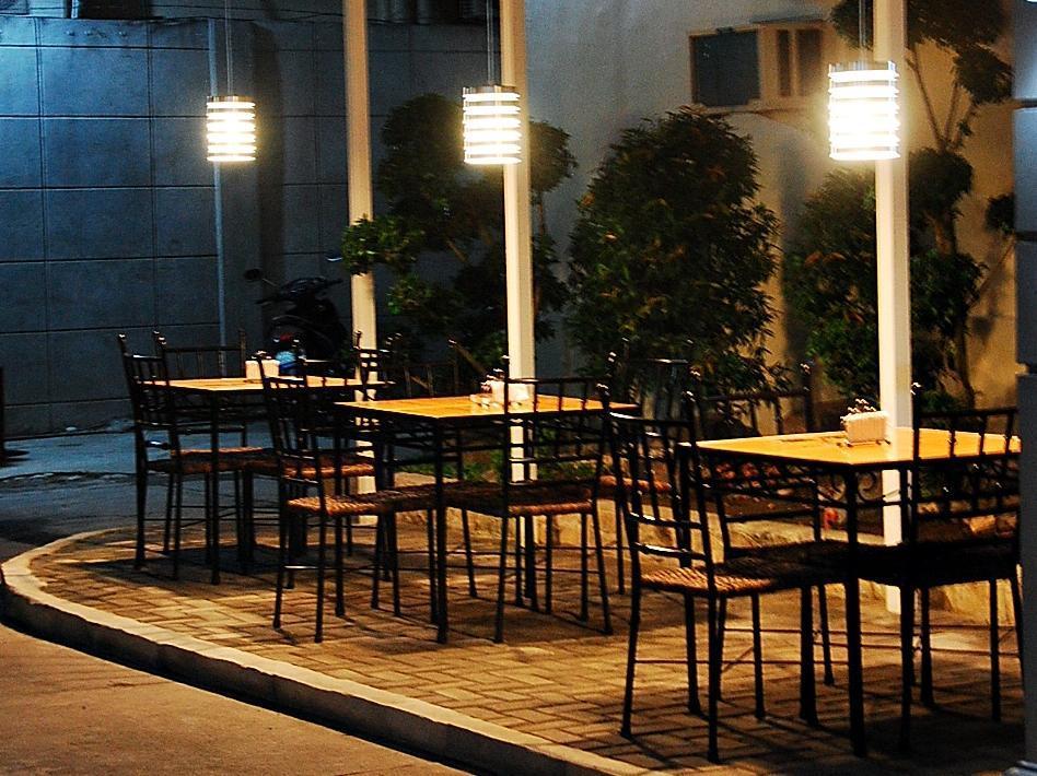 Ngoại cảnh khách sạn