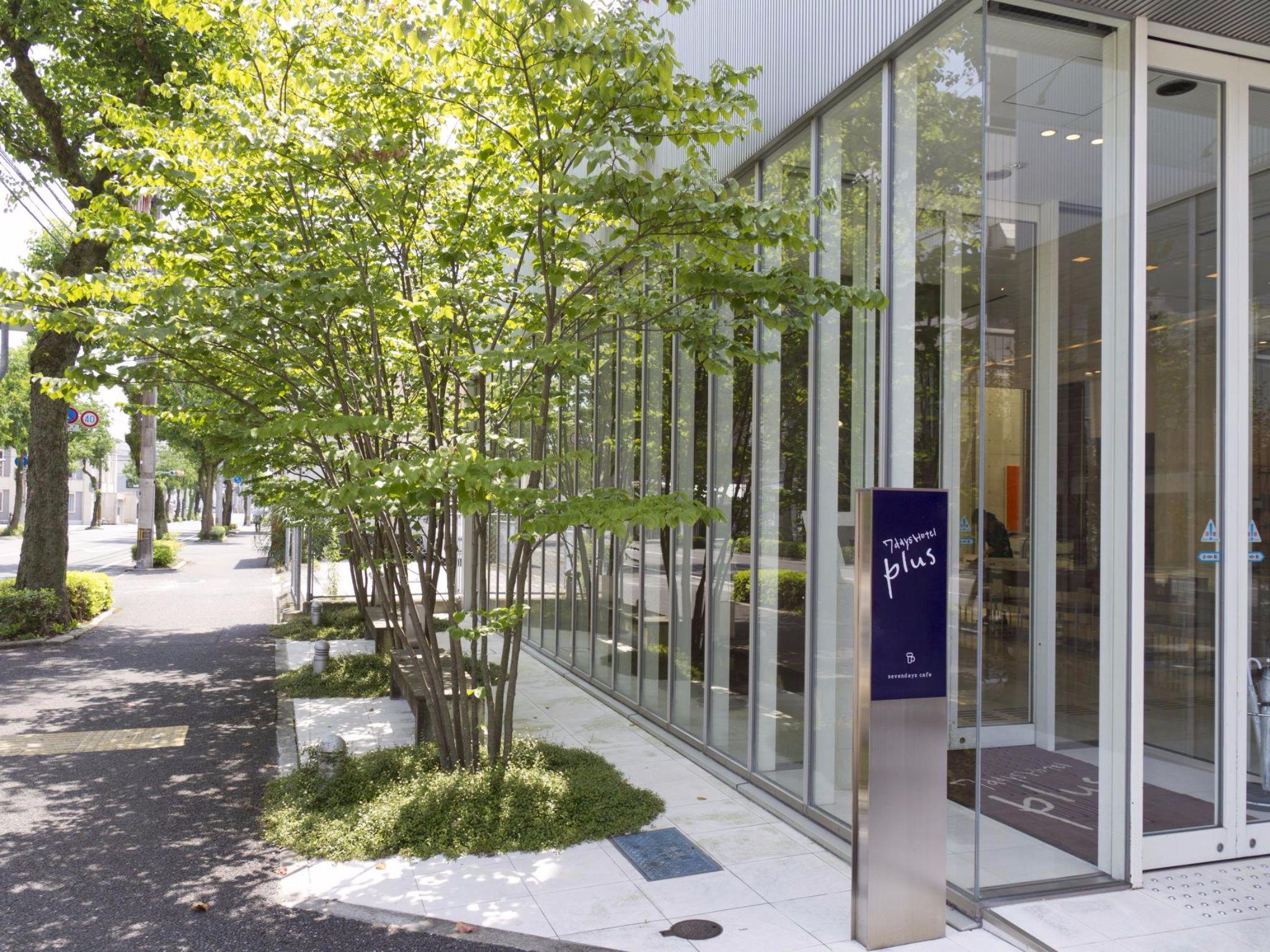 Ngoại cảnh khách sạn