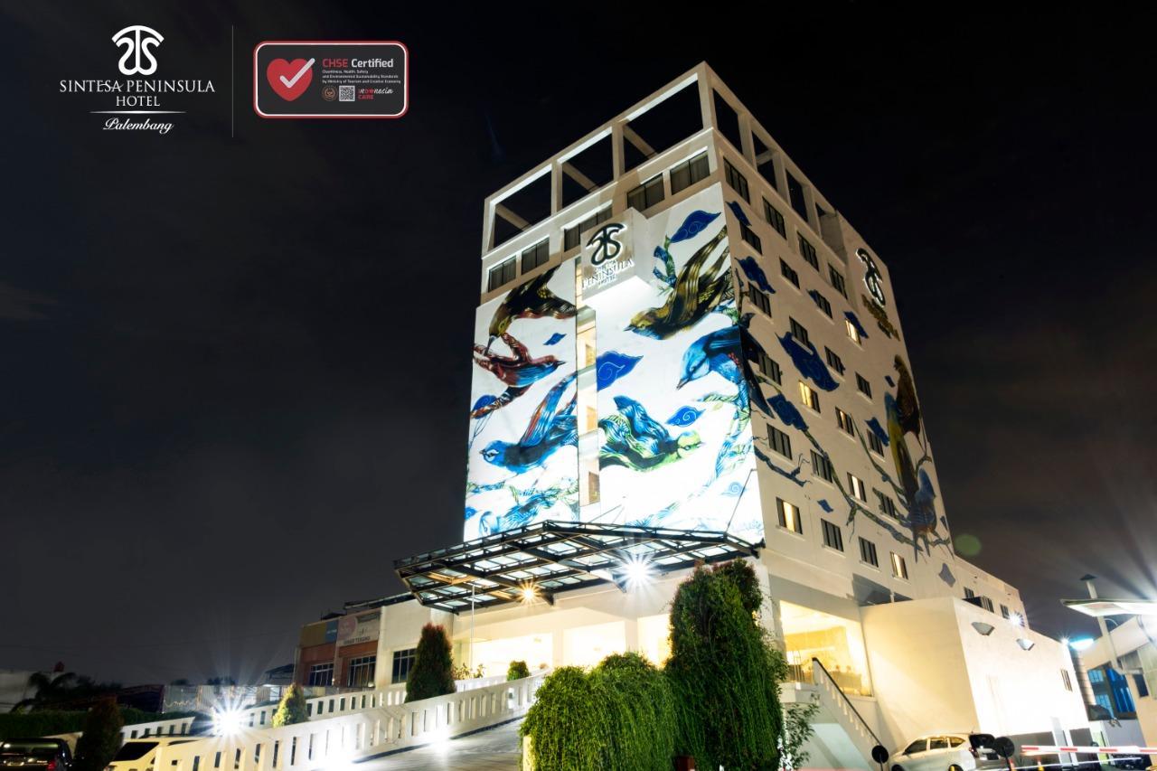 Ngoại cảnh khách sạn