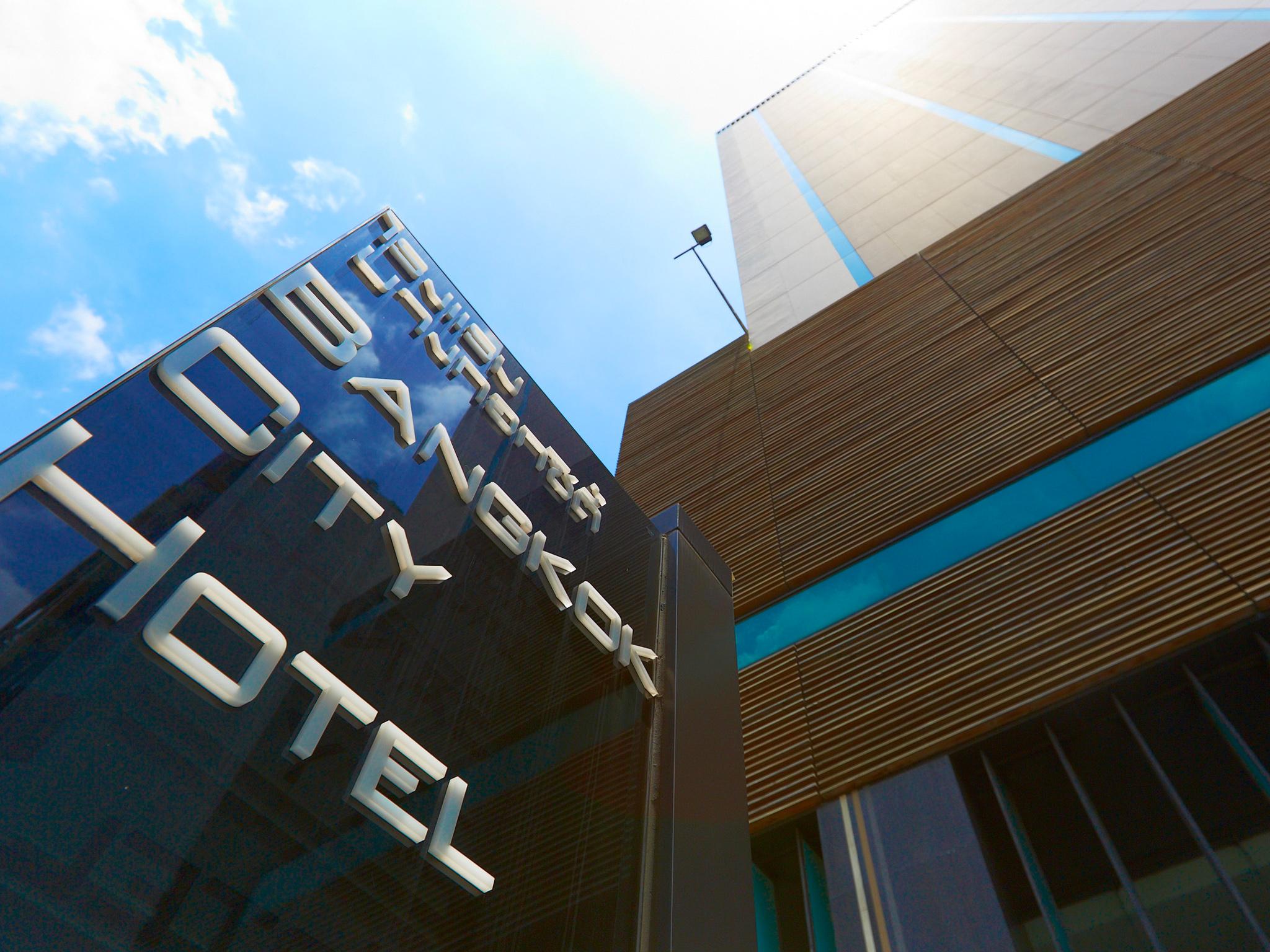 Ngoại cảnh khách sạn