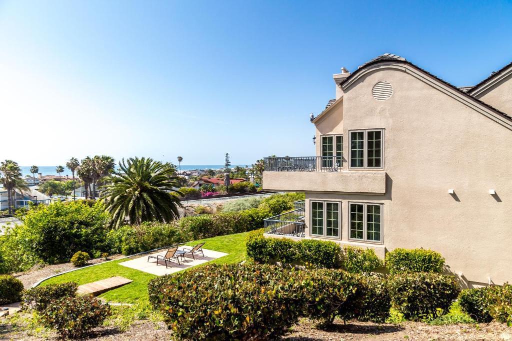 Ngoại cảnh khách sạn