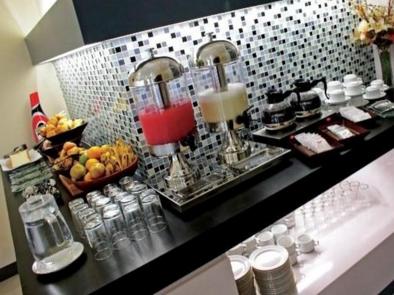 Đồ ăn và thức uống