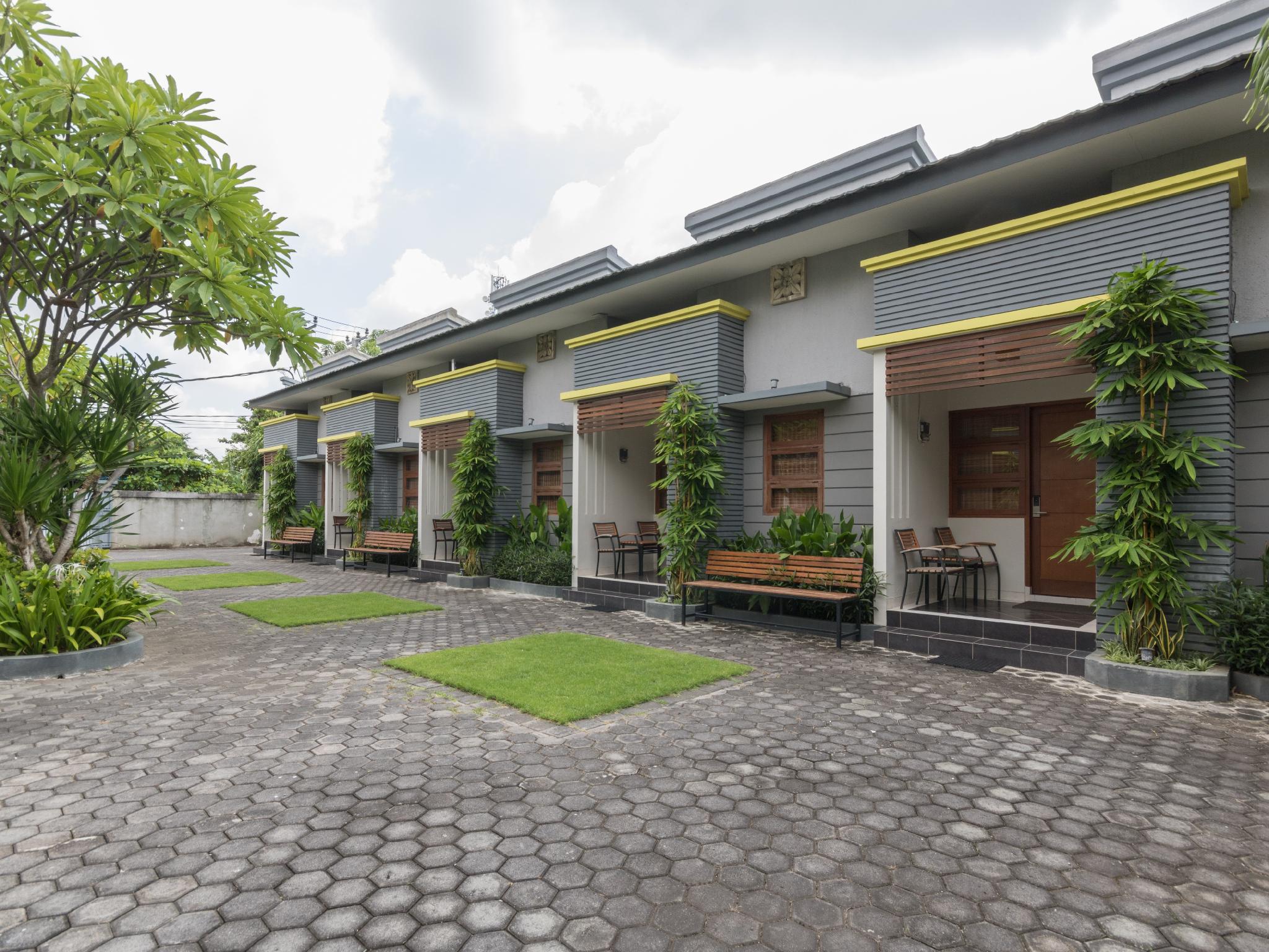 Ngoại cảnh khách sạn