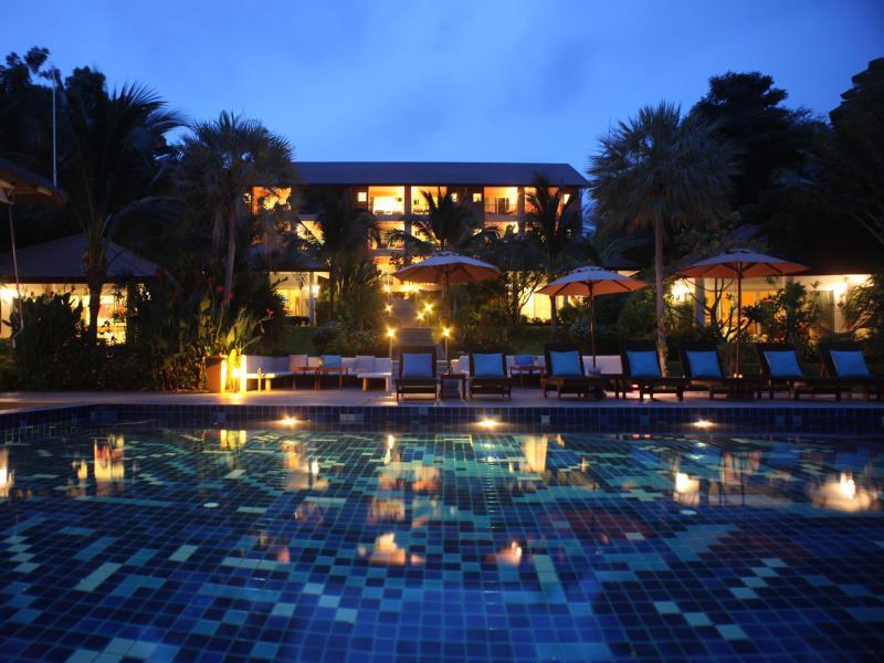 Ngoại cảnh khách sạn