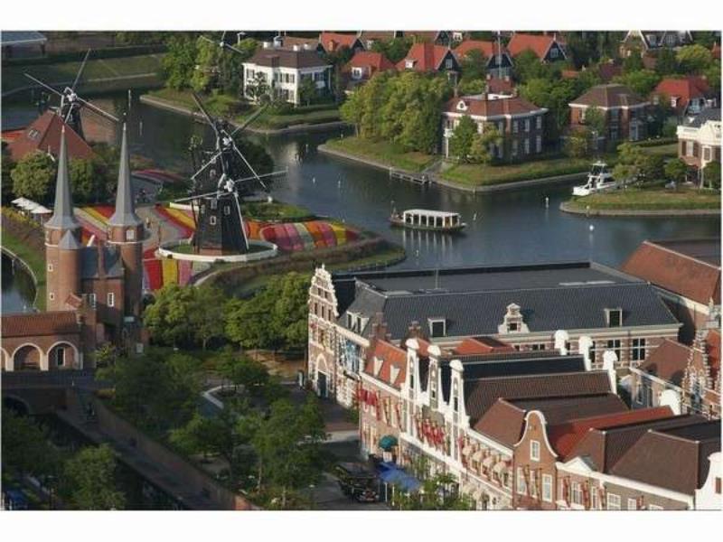 Nơi tham quan gần đây