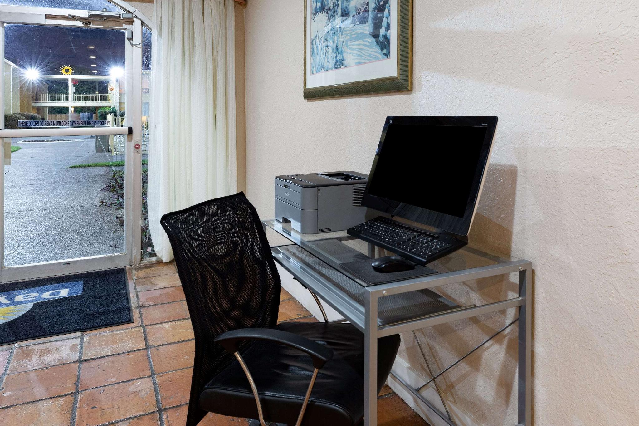 Trung tâm hội nghị