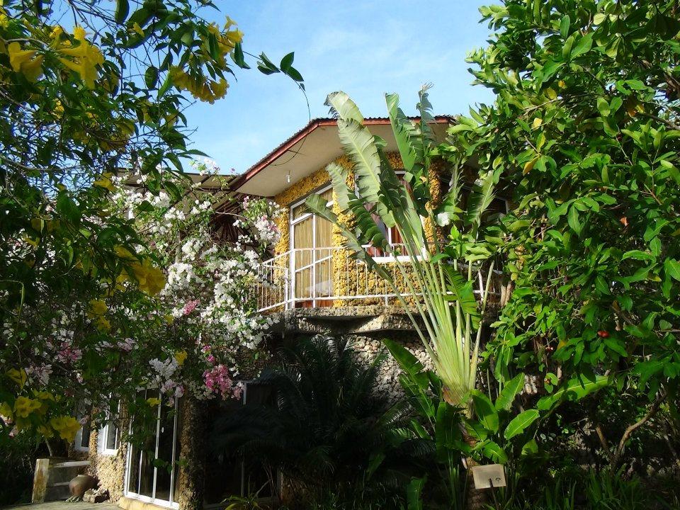 Ngoại cảnh khách sạn