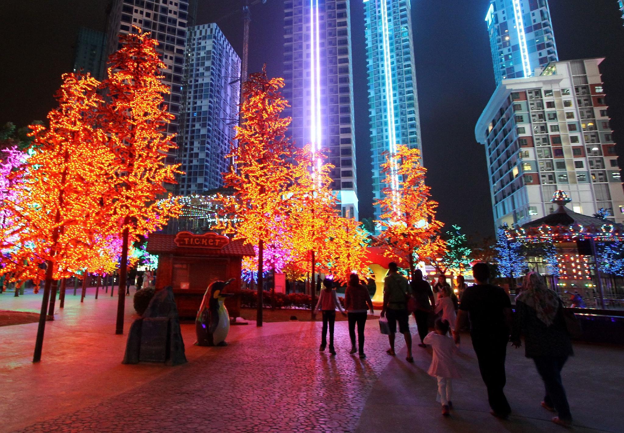 Nơi tham quan gần đây