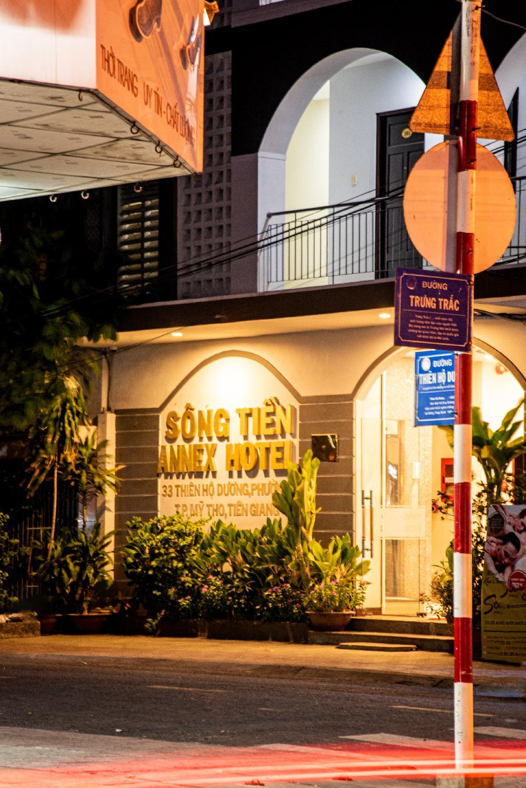 Ngoại cảnh khách sạn