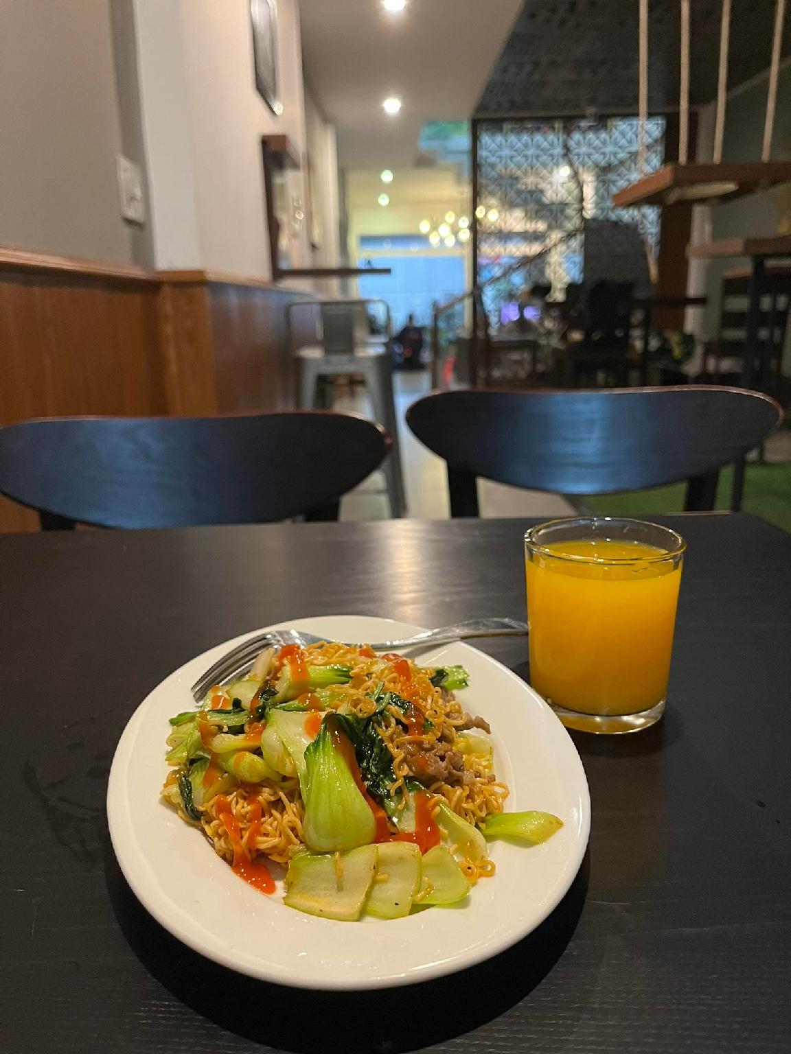 Đồ ăn và thức uống