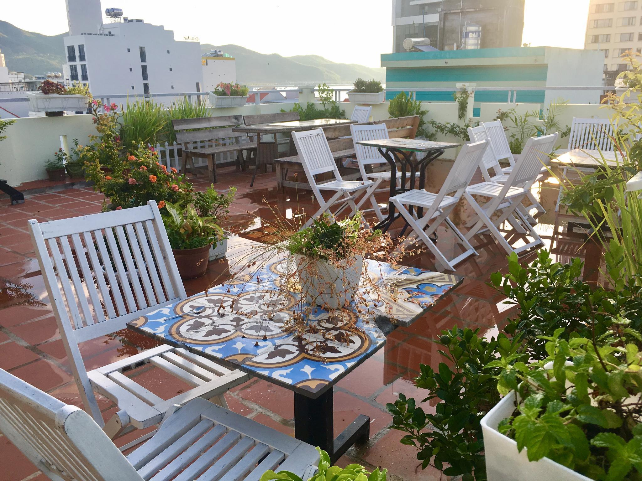 Ngoại cảnh khách sạn