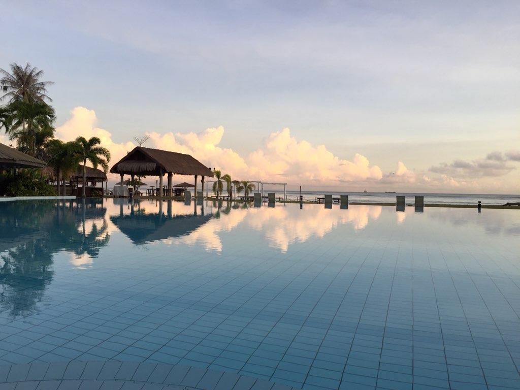 Khu vực xung quanh