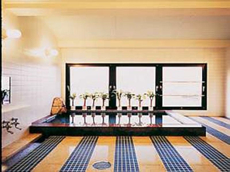 Bồn tắm nước nóng