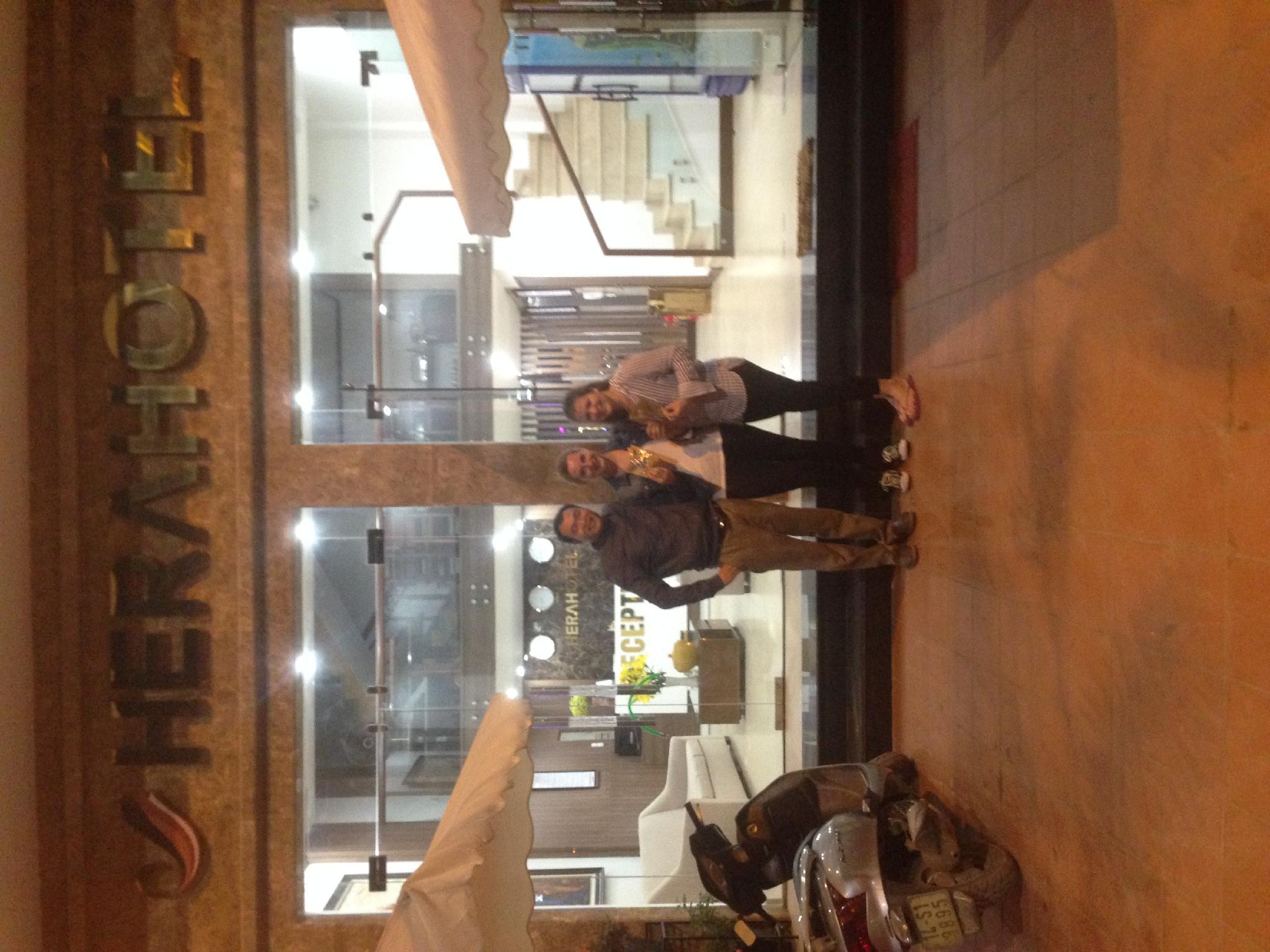 Ngoại cảnh khách sạn