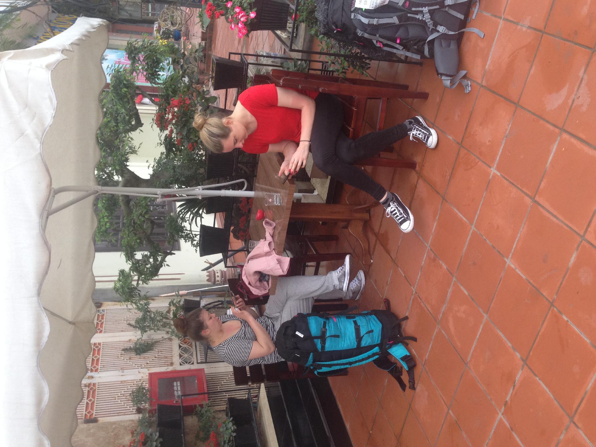 Ngoại cảnh khách sạn