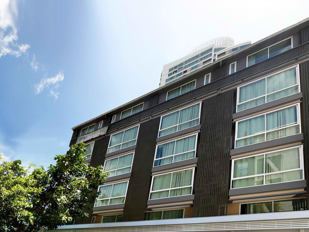 Ngoại cảnh khách sạn