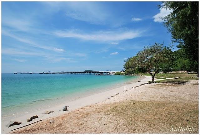 Khu vực xung quanh