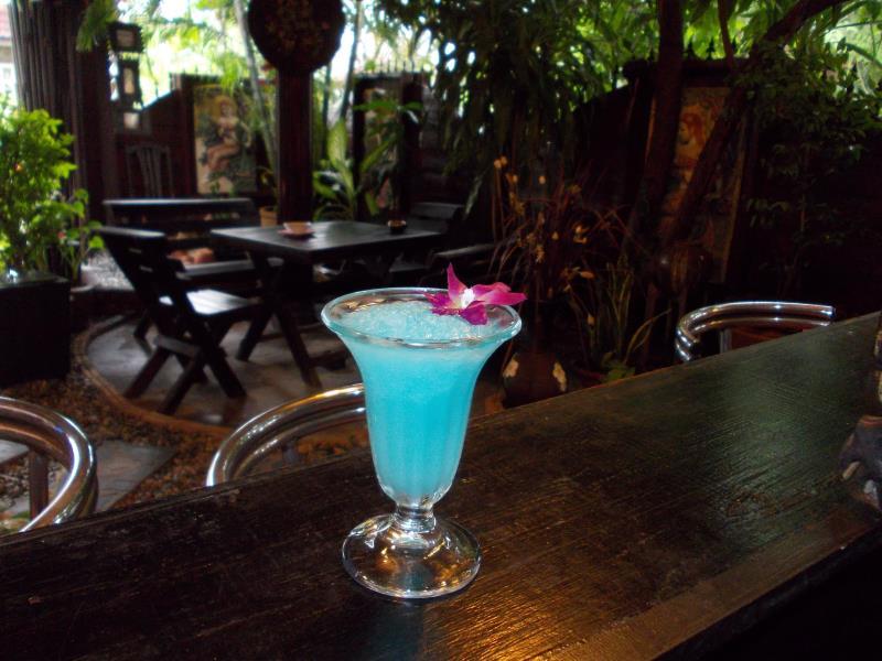 Đồ ăn và thức uống