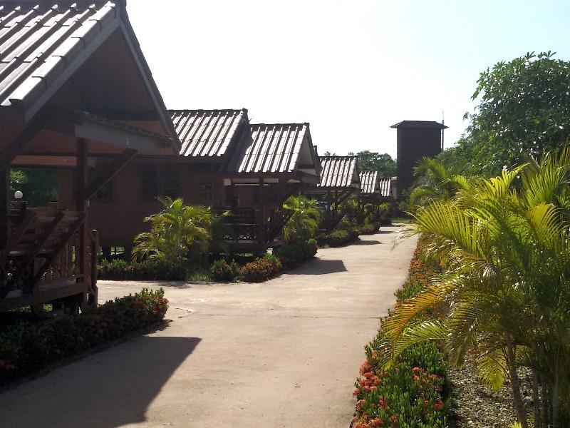 Ngoại cảnh khách sạn