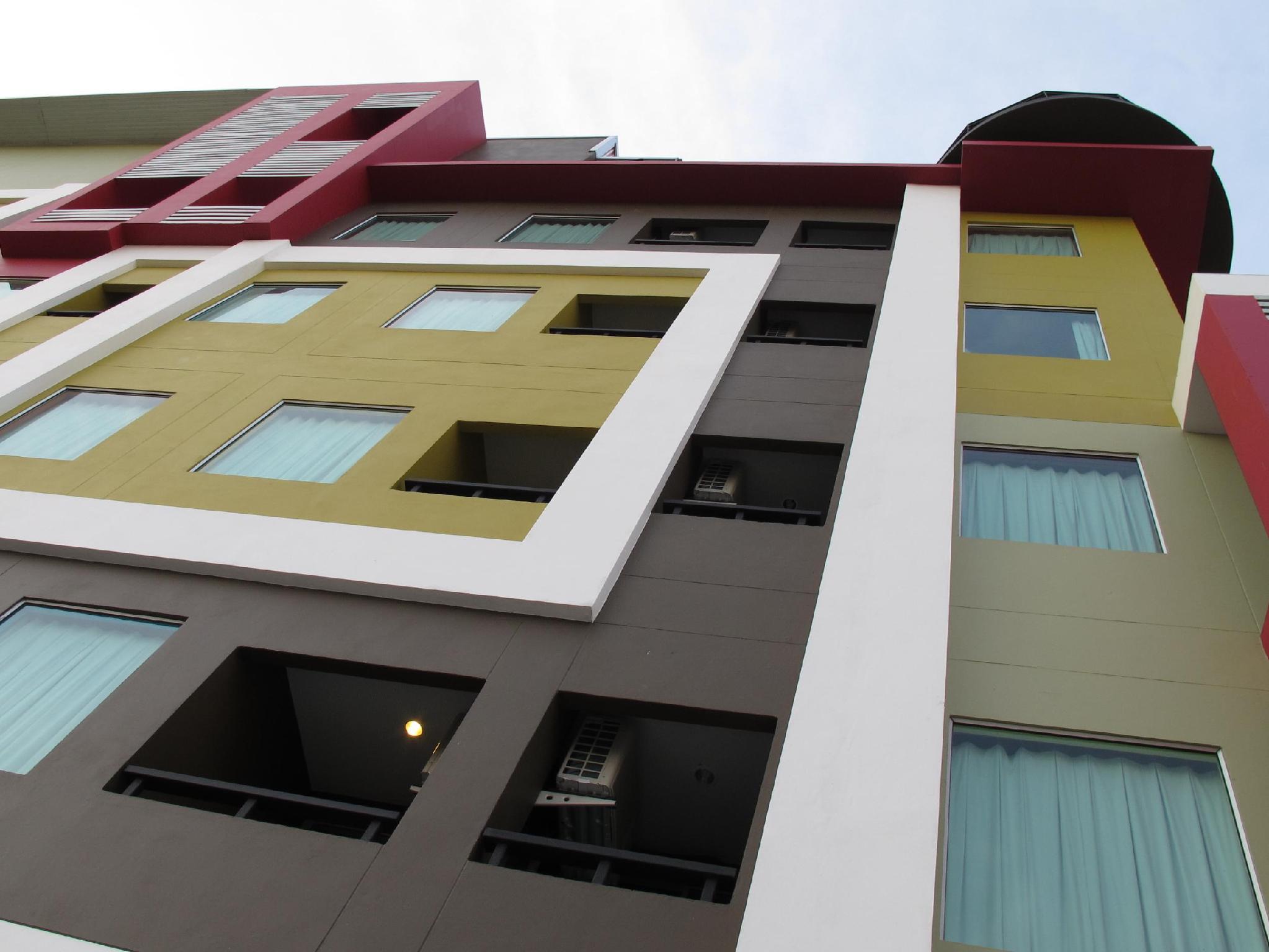 Ngoại cảnh khách sạn