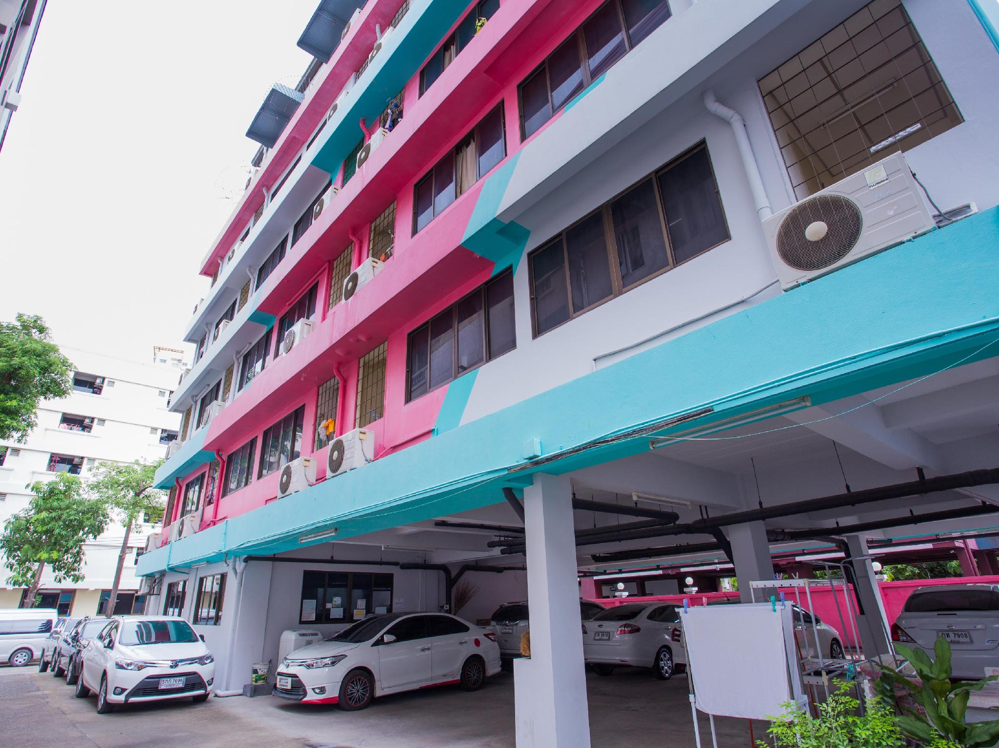 Ngoại cảnh khách sạn