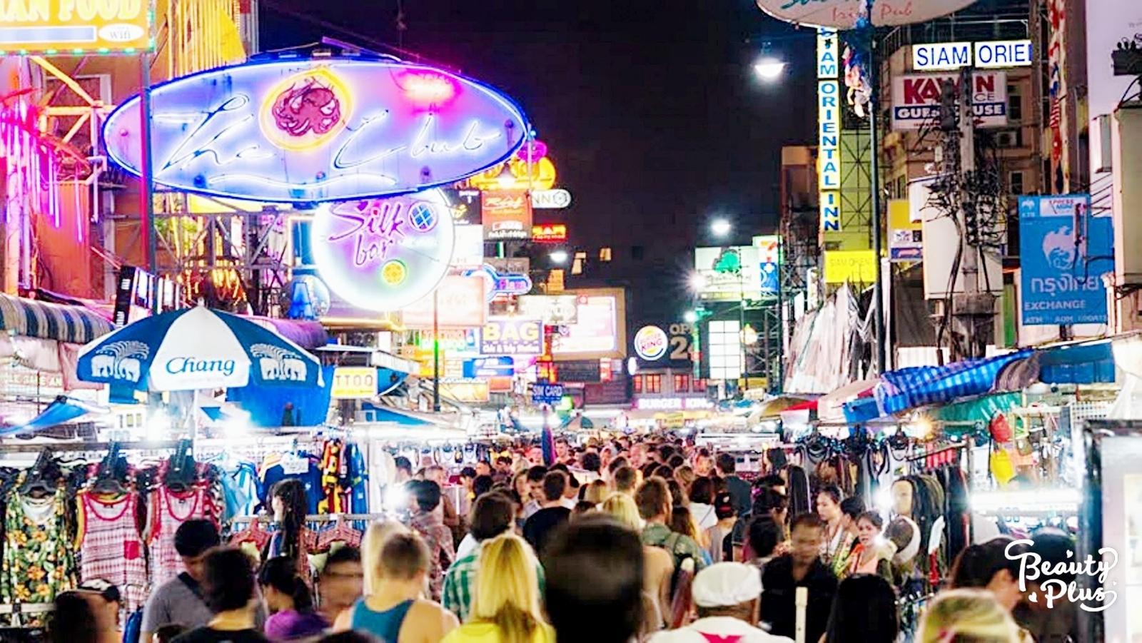 Nơi tham quan gần đây