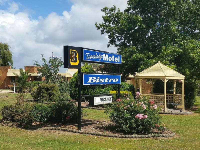 Ngoại cảnh khách sạn