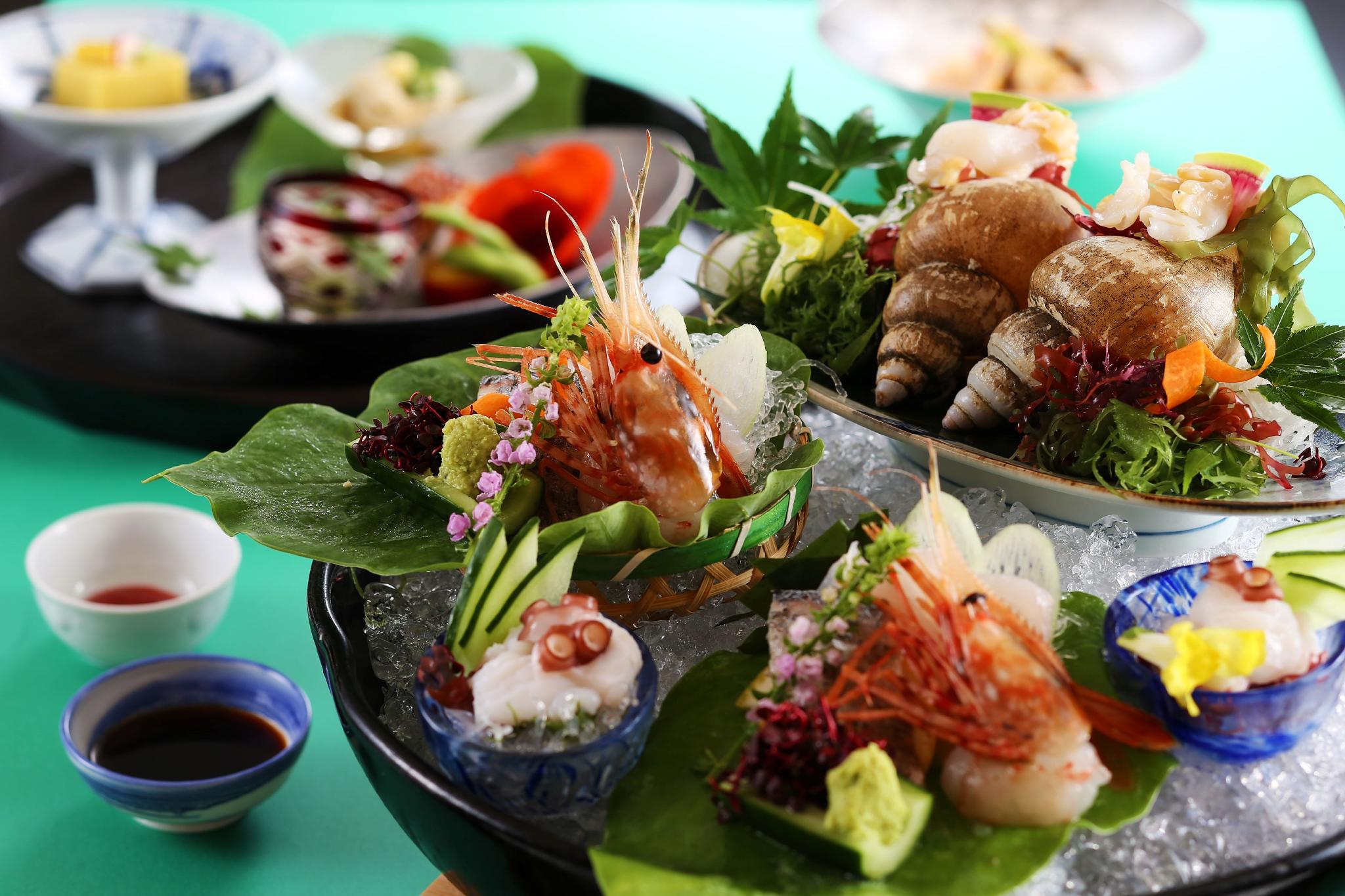 Đồ ăn và thức uống