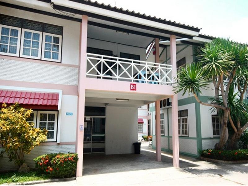 Ngoại cảnh khách sạn