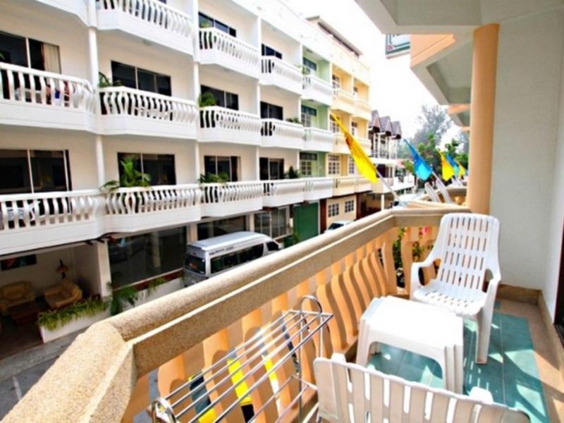 Ngoại cảnh khách sạn