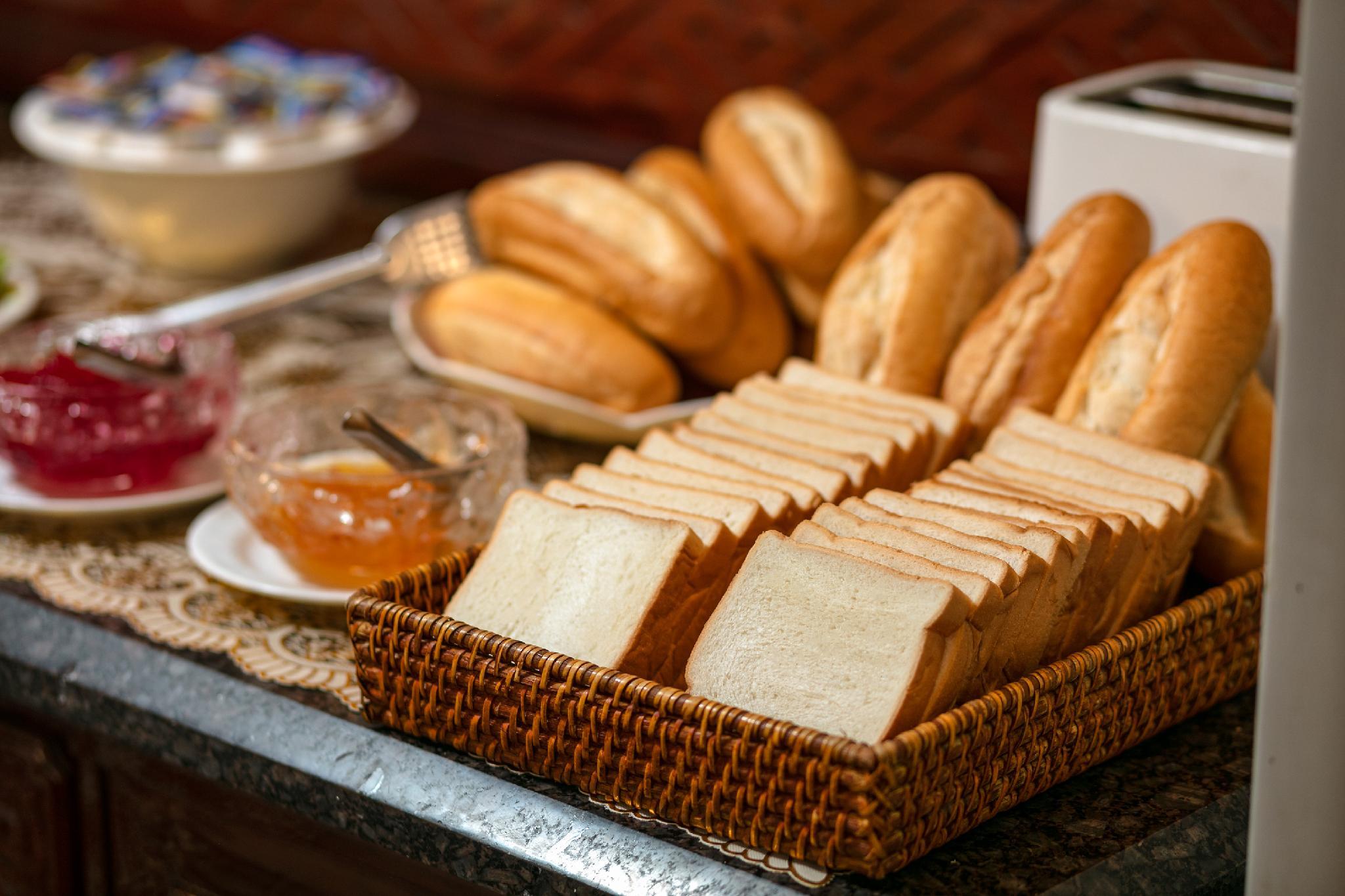 Đồ ăn và thức uống