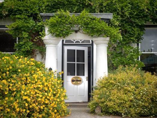 Ngoại cảnh khách sạn