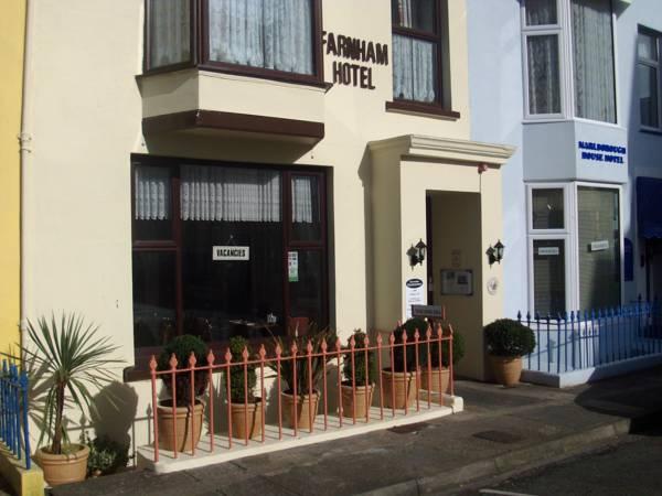 Ngoại cảnh khách sạn