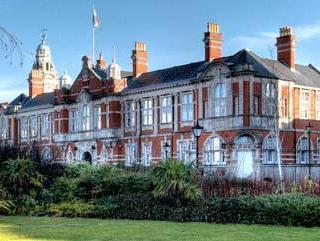 Ngoại cảnh khách sạn