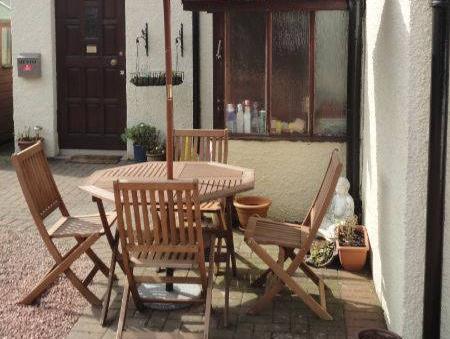 Khu vực xung quanh