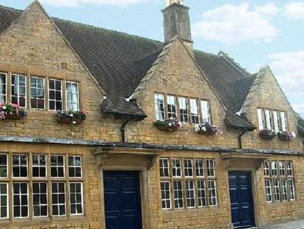 Ngoại cảnh khách sạn