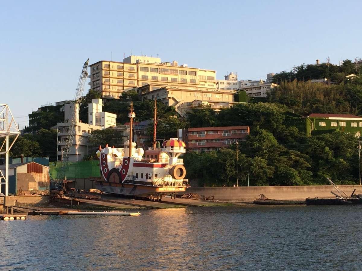 Ngoại cảnh khách sạn