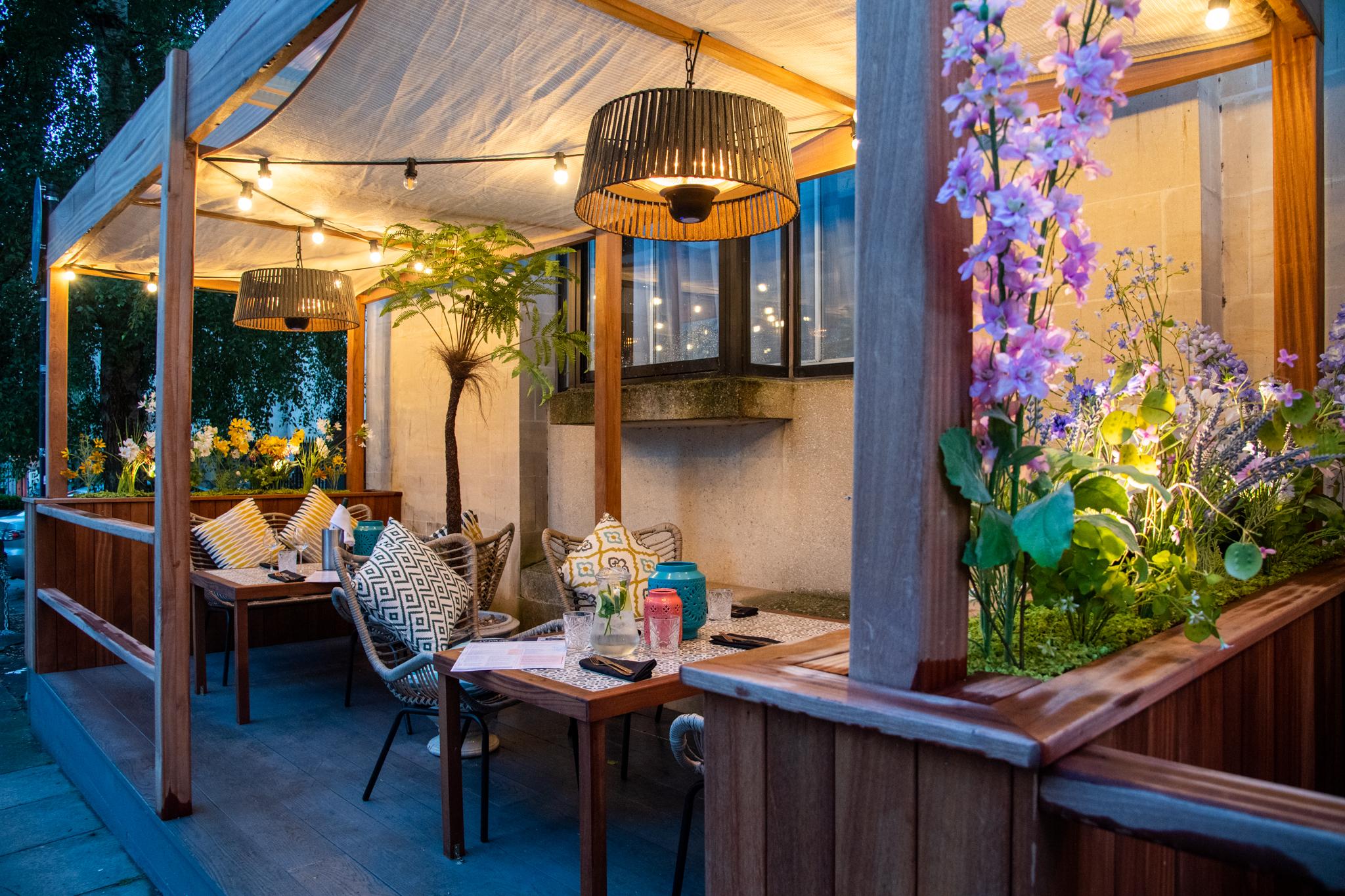 Ban công/sân hiên