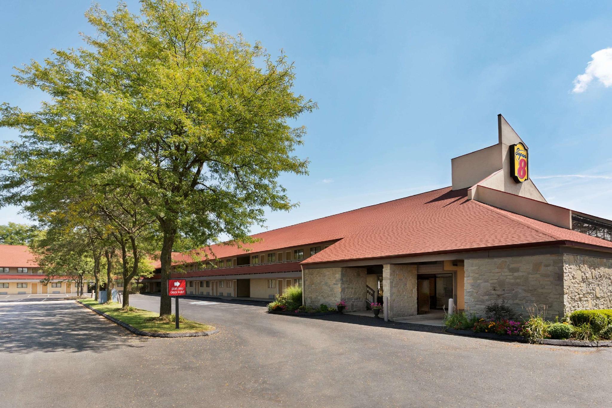 Ngoại cảnh khách sạn