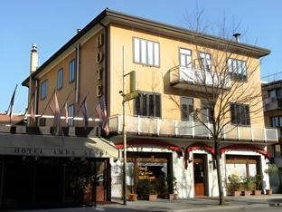 Ngoại cảnh khách sạn